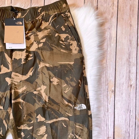 The North Face Men’s Printed Class V Pants - Picture 2 of 10